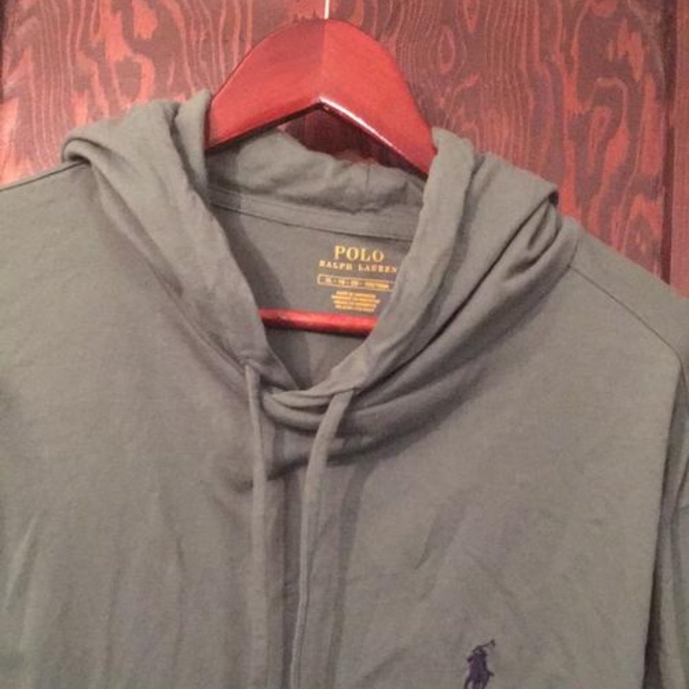 Men’s Long Sleeve Green Sweater